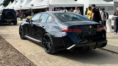 BMW M5 G90